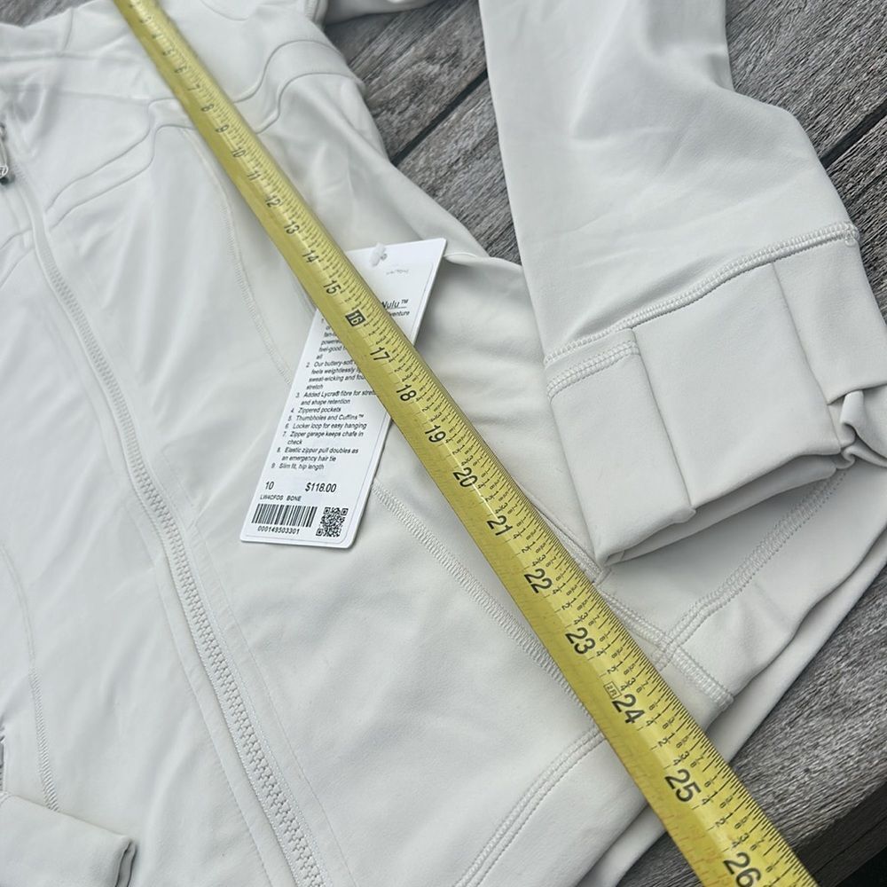 Lululemon  jacket Define  Jacket Nulu Bone size 10 NWT influencer - Picture 5 of 9
